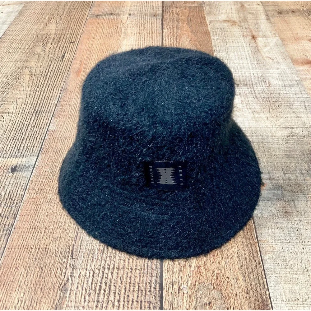 Savage X‎ Fenty Black Fuzzy Bucket Hat Eyelash Knit Logo Patch One Size